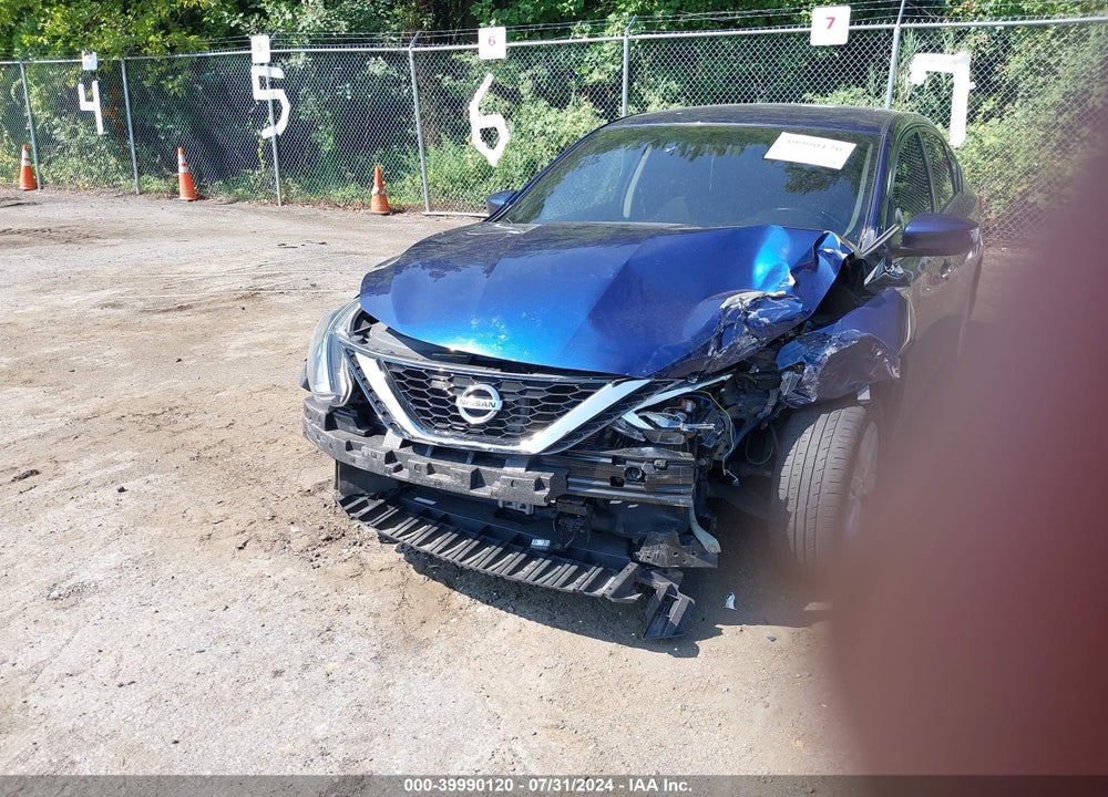2018 NISSAN SENTRA SV VIN: 3N1AB7AP4JL627049