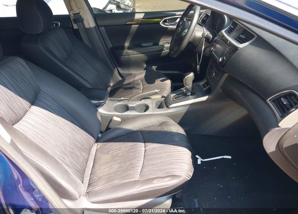 2018 NISSAN SENTRA SV VIN: 3N1AB7AP4JL627049