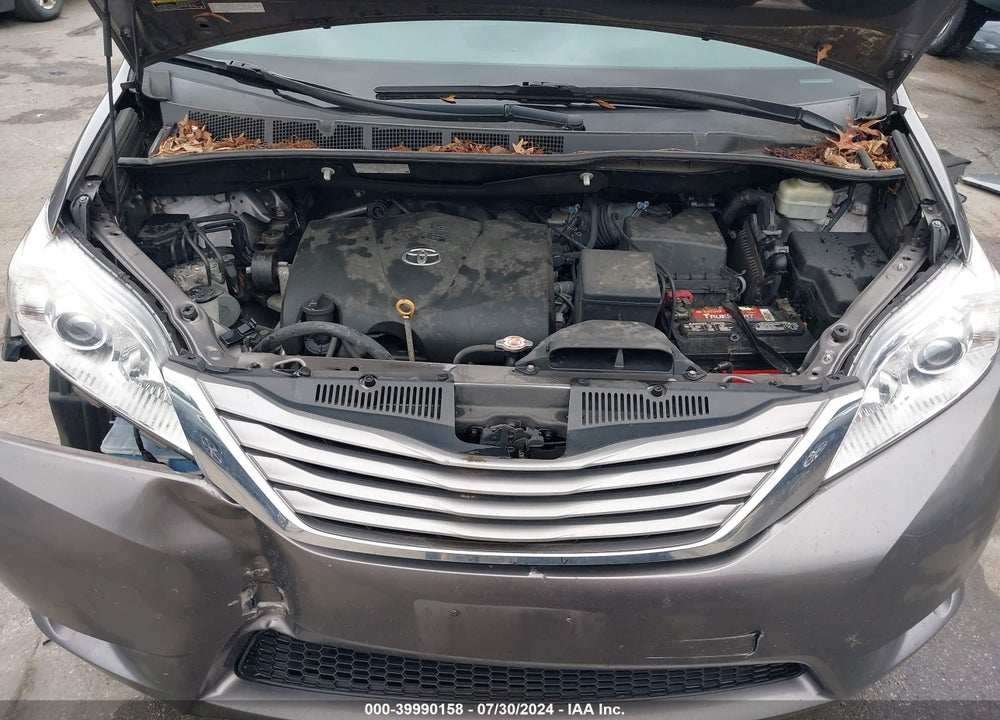 2017 TOYOTA SIENNA XLE 7 PASSENGER VIN: 5TDDZ3DC3HS170472