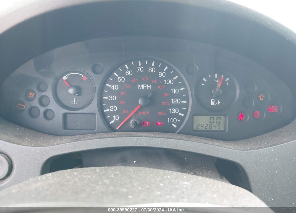 2006 FORD FOCUS ZX3 VIN: 1FAFP31NX6W235163