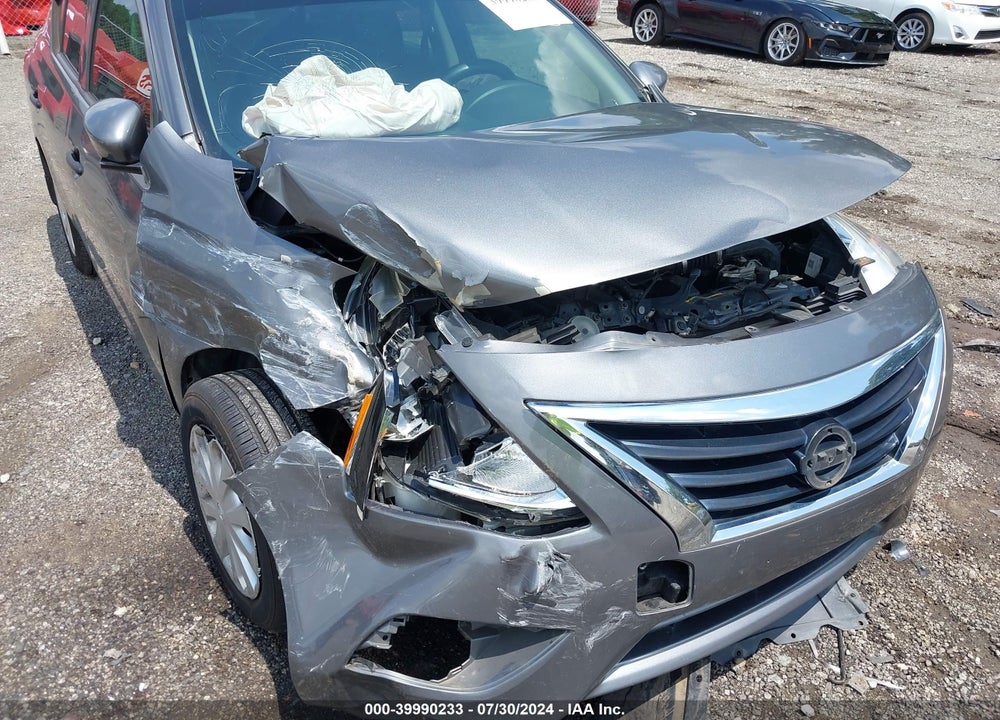 2016 NISSAN VERSA 1.6 S+ VIN: 3N1CN7AP8GL882537
