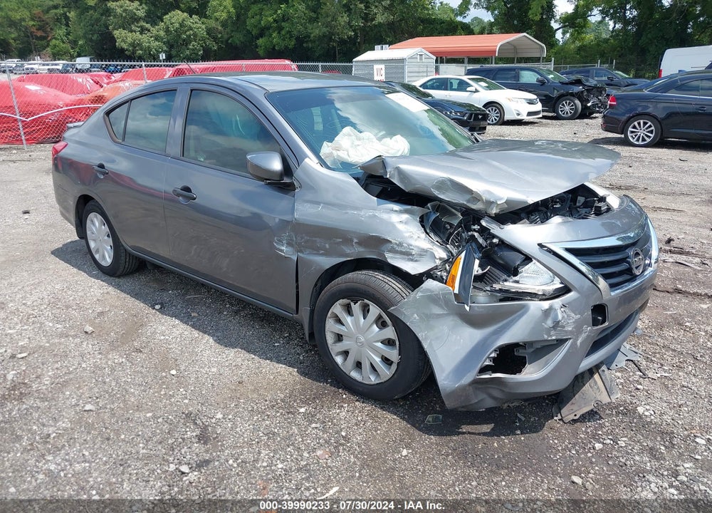 2016 NISSAN VERSA 1.6 S+ VIN: 3N1CN7AP8GL882537