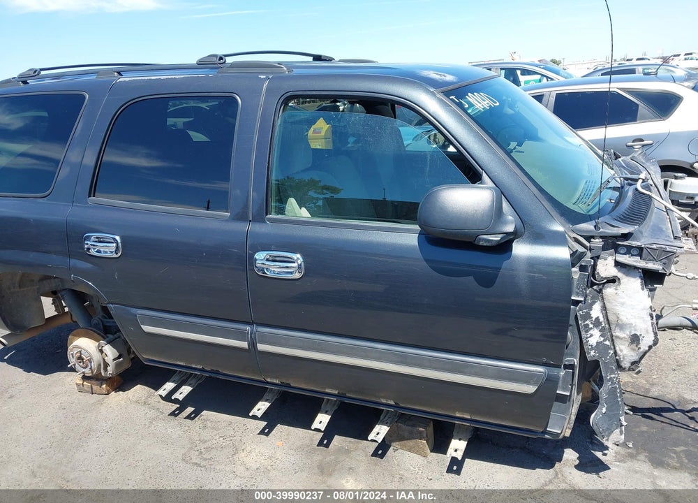 2004 CHEVROLET TAHOE LS VIN: 1GNEC13V24J196931
