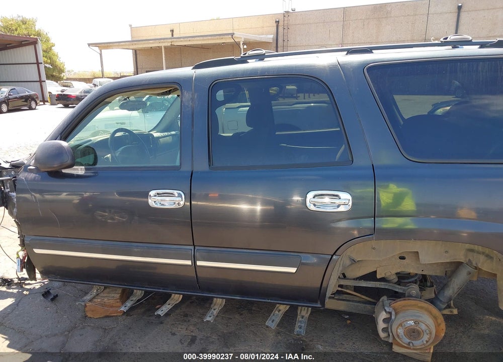 2004 CHEVROLET TAHOE LS VIN: 1GNEC13V24J196931