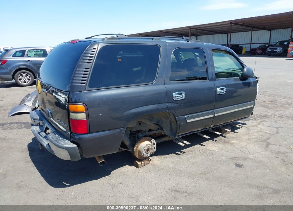 2004 CHEVROLET TAHOE LS VIN: 1GNEC13V24J196931