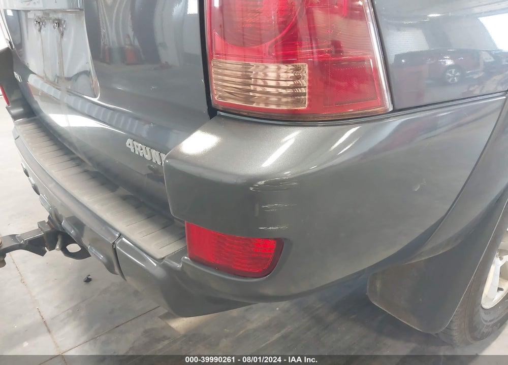 2005 TOYOTA 4RUNNER SR5 V8 VIN: JTEBT14R250045586