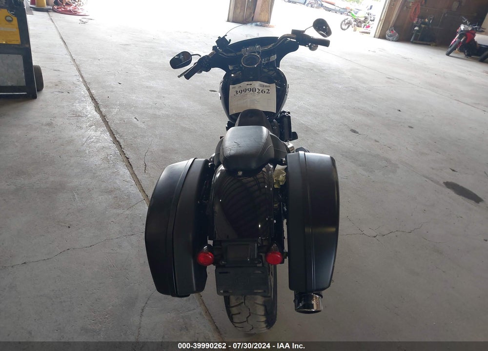 2018 HARLEY-DAVIDSON FLSB / SPORT GLIDE VIN: 1HD1YMJ22JC034928