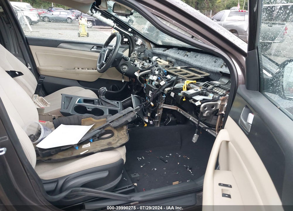 2017 HYUNDAI SONATA SPORT VIN: 5NPE34AF3HH542148