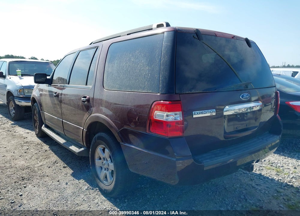 2010 FORD EXPEDITION XLT VIN: 1FMJU1F50AEB46108