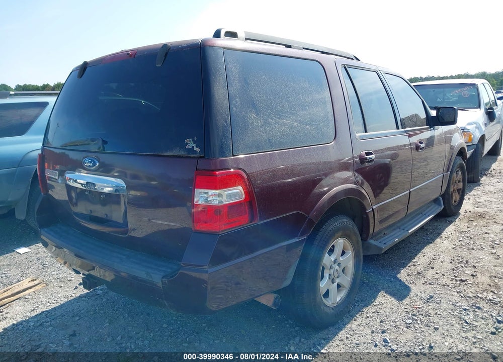 2010 FORD EXPEDITION XLT VIN: 1FMJU1F50AEB46108