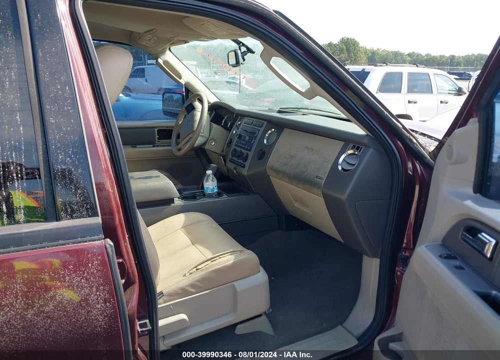 2010 FORD EXPEDITION XLT VIN: 1FMJU1F50AEB46108