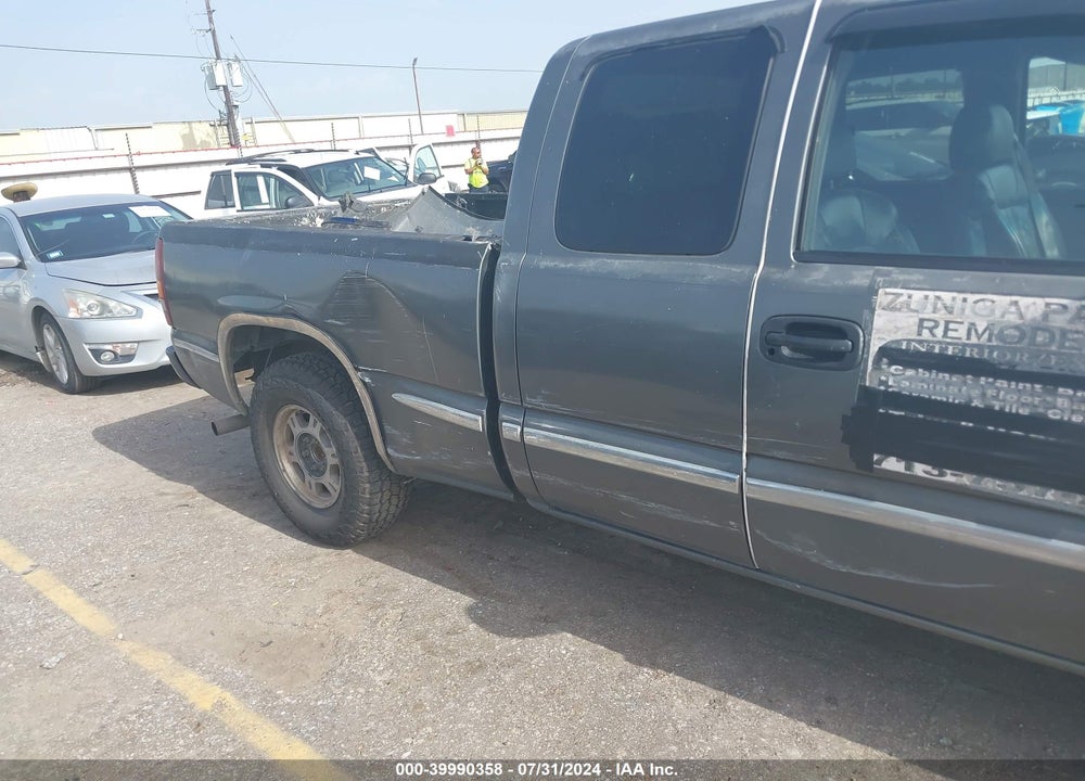 2001 GMC SIERRA 1500 SLE VIN: 2GTEC19T411197437