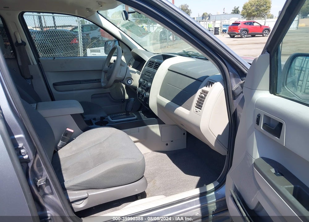 2008 FORD ESCAPE XLS/XLS MANUAL VIN: 1FMCU02Z28KA95444