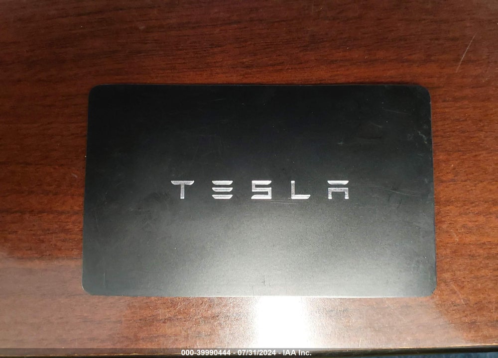 2021 TESLA MODEL 3 STANDARD RANGE PLUS REAR-WHEEL DRIVE VIN: 5YJ3E1EA7MF048284