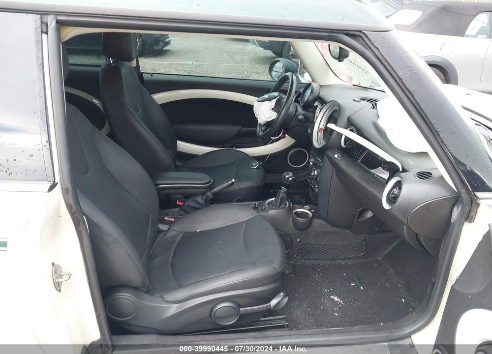2013 MINI CLUBMAN COOPER VIN: WMWZF3C59DT489546