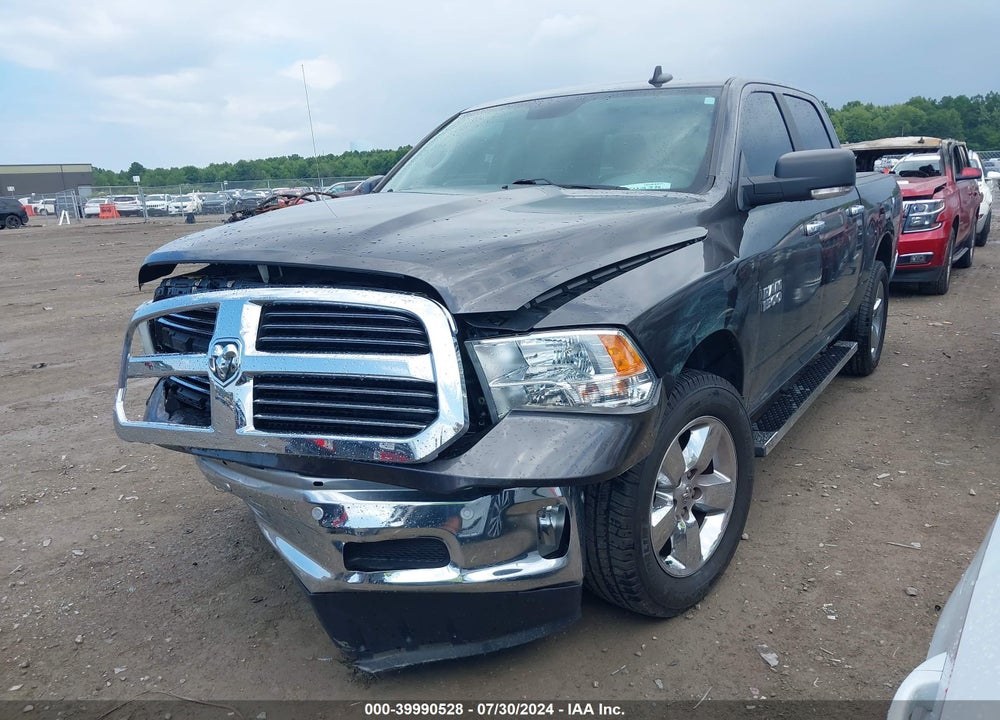 2018 RAM 1500 BIG HORN 4X4 5'7 BOX VIN: 3C6RR7LGXJG251112