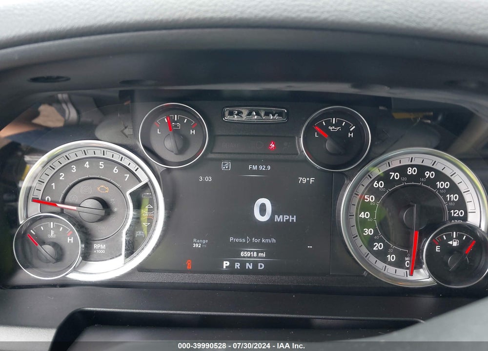 2018 RAM 1500 BIG HORN 4X4 5'7 BOX VIN: 3C6RR7LGXJG251112