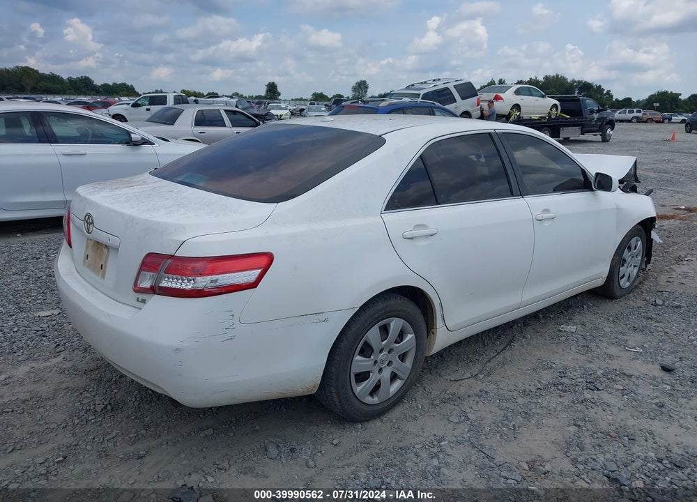 2011 TOYOTA CAMRY LE VIN: 4T1BF3EK0BU585365