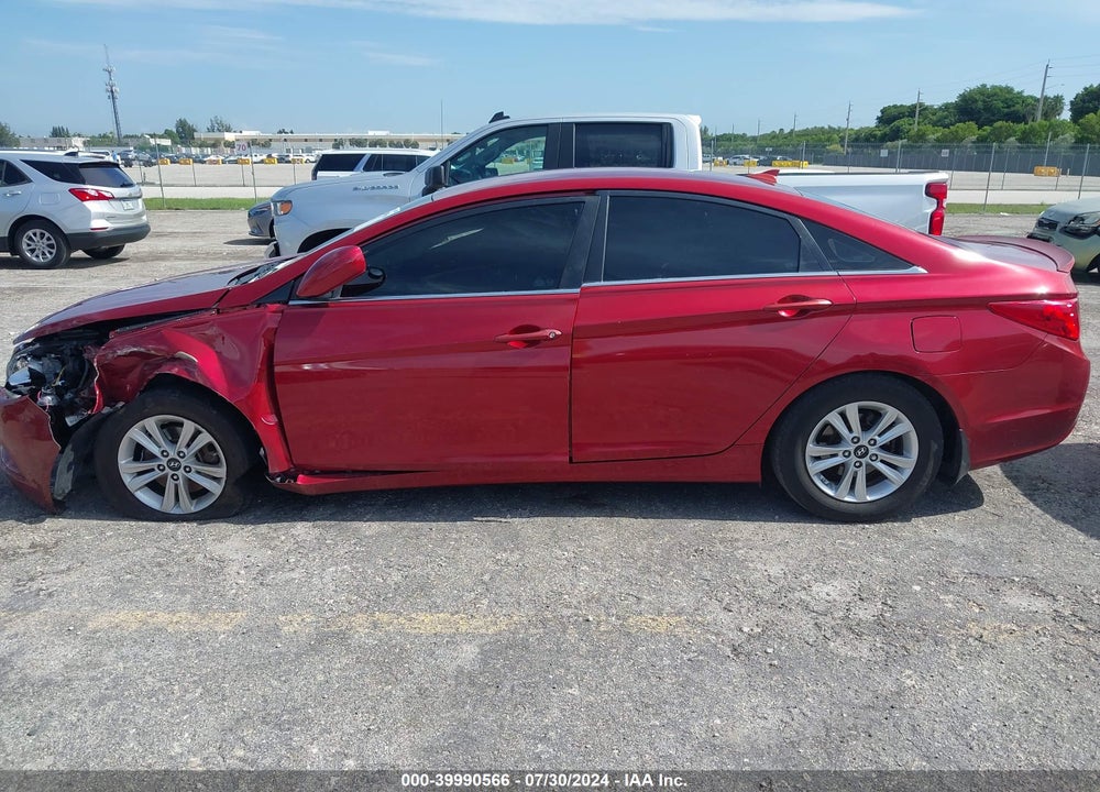 2013 HYUNDAI SONATA GLS VIN: 5NPEB4ACXDH800619