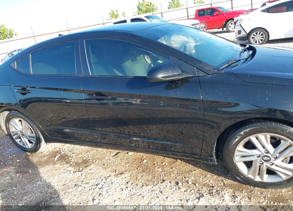 2020 HYUNDAI ELANTRA SEL VIN: 5NPD84LF1LH527831