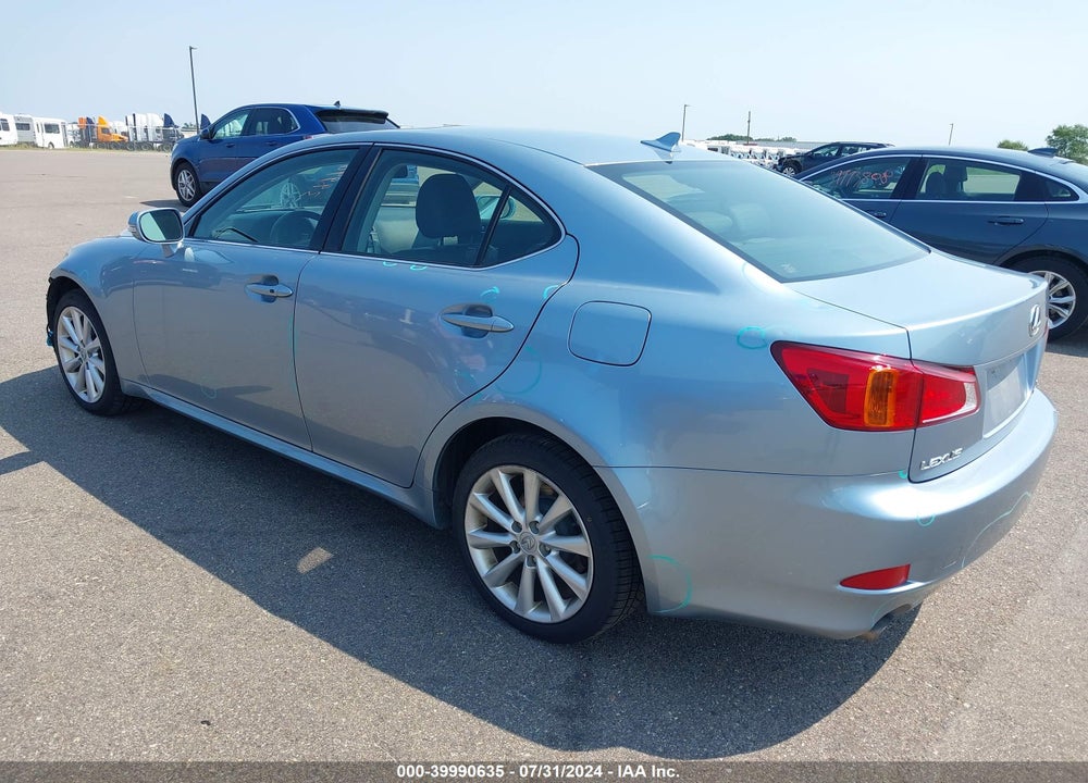 2009 LEXUS IS 250 VIN: JTHCK262X95034487
