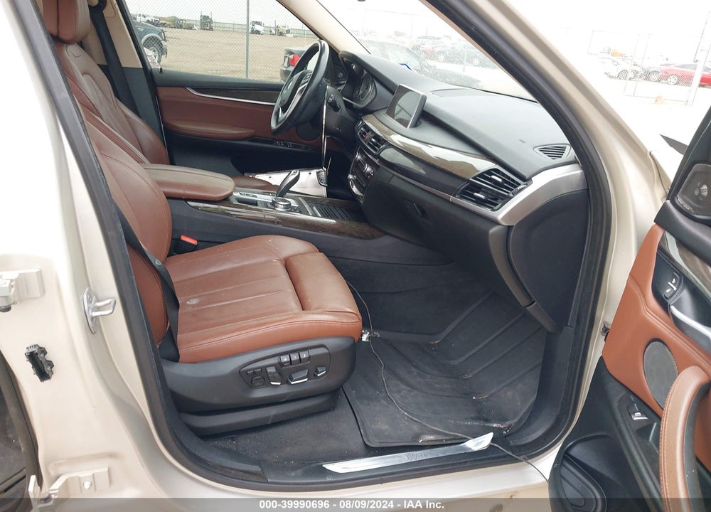 2014 BMW X5 XDRIVE35I VIN: 5UXKR0C57E0K49679