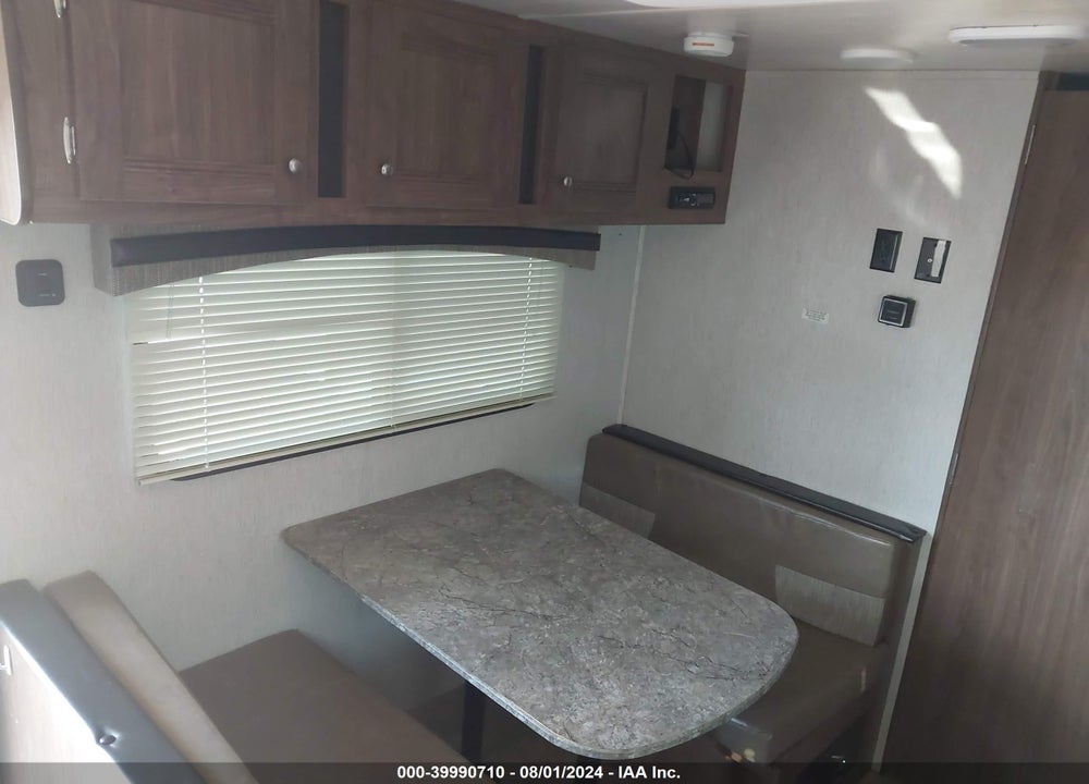2018 TRAIL RUNNER 18SLE VIN: 5SFEB2323JE378999