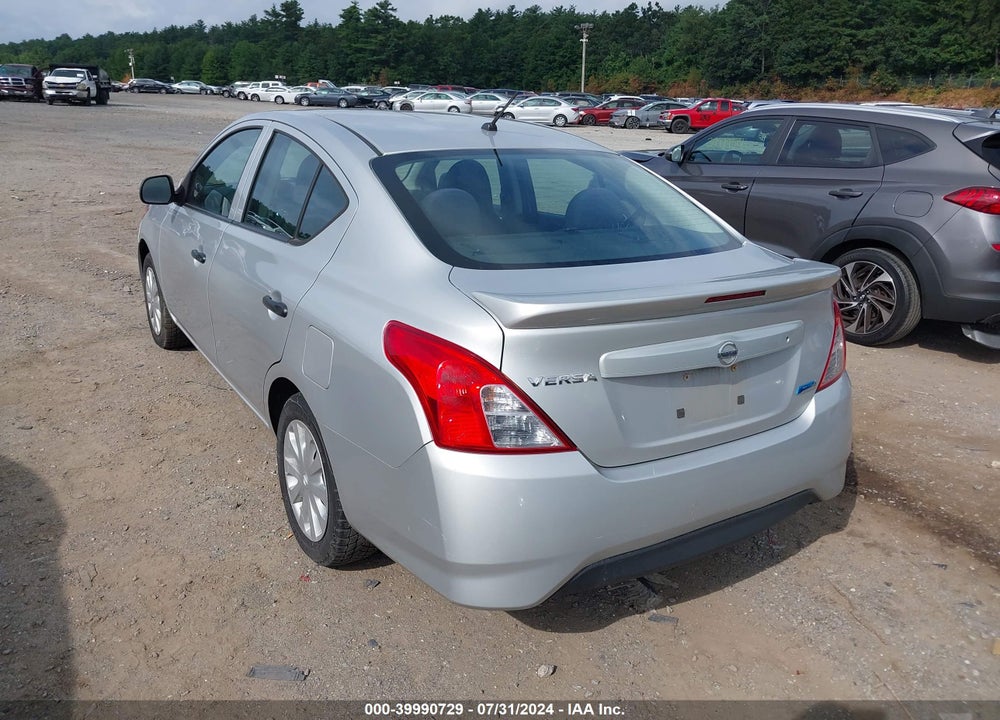 2015 NISSAN VERSA 1.6 S+ VIN: 3N1CN7AP4FL834662