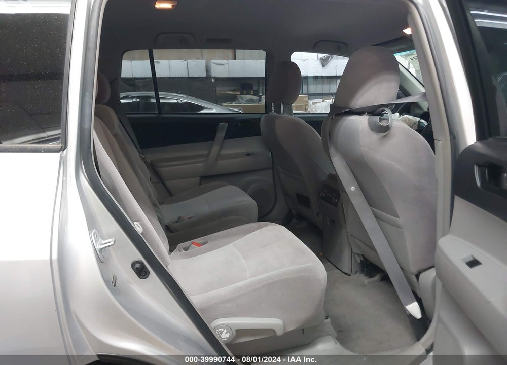 2008 TOYOTA HIGHLANDER VIN: JTEDS41A882050070