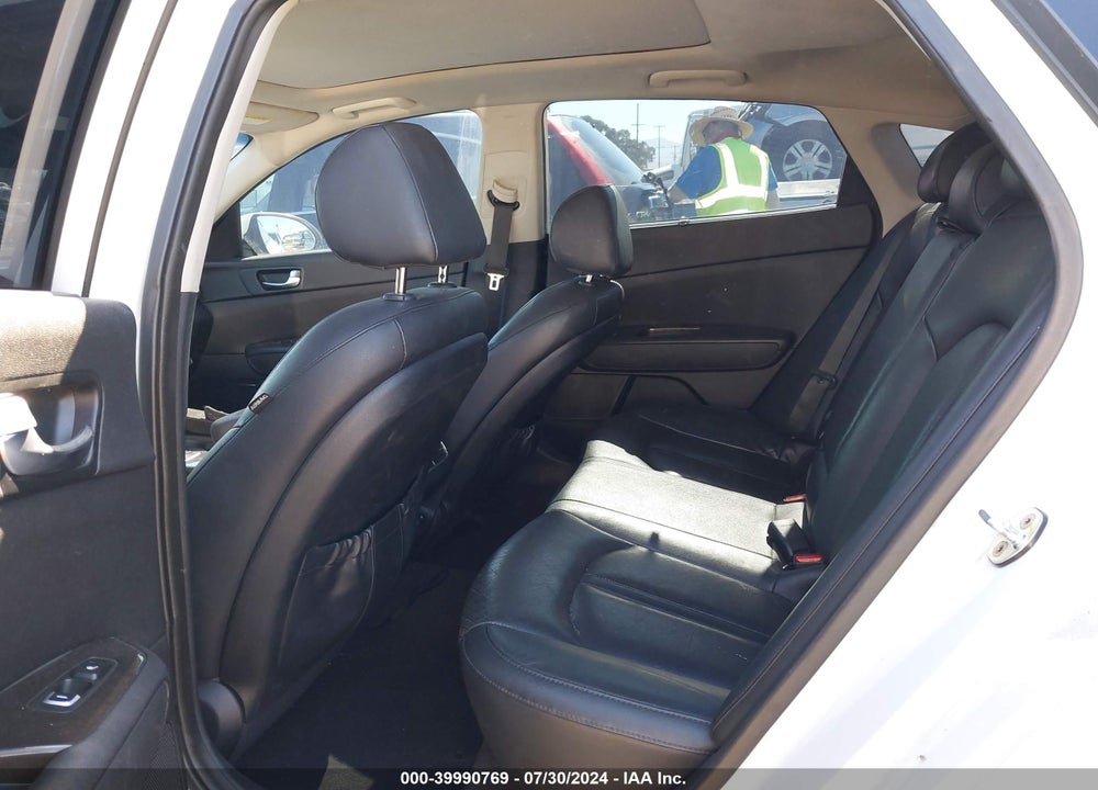 2016 KIA OPTIMA EX VIN: 5XXGU4L30GG098018