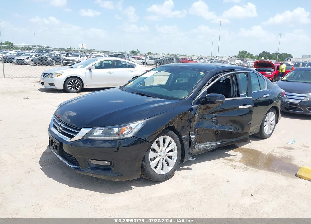 2015 HONDA ACCORD VIN: 1HGCR2F82FA063388