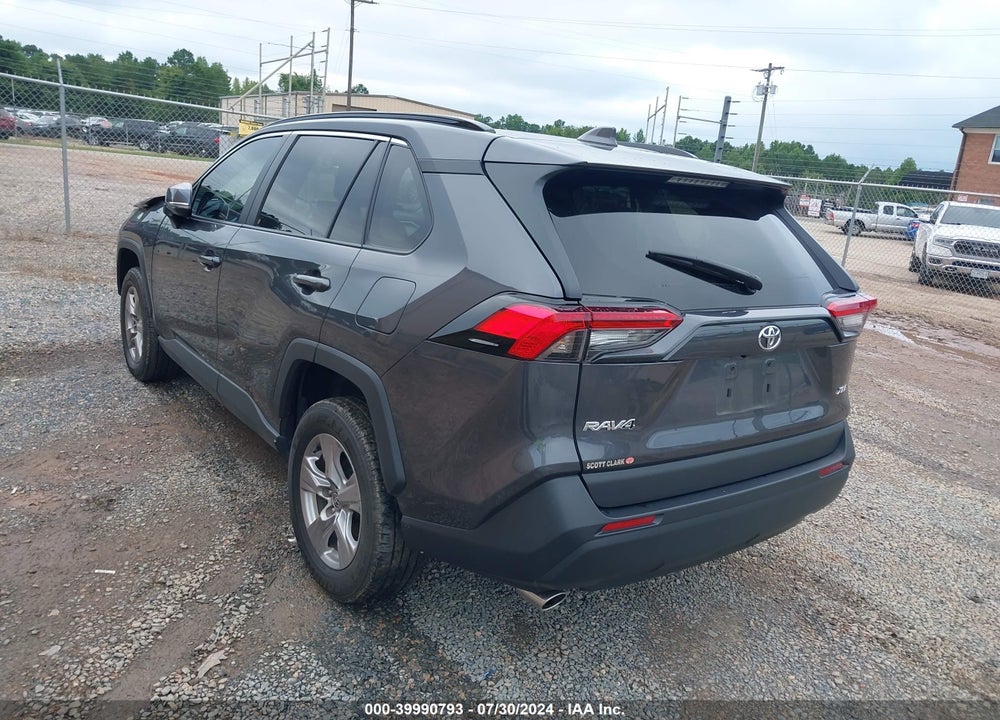 2023 TOYOTA RAV4 XLE VIN: 2T3W1RFVXPC228044