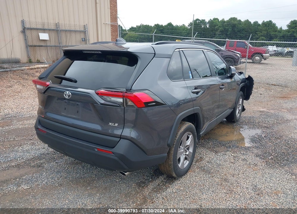 2023 TOYOTA RAV4 XLE VIN: 2T3W1RFVXPC228044