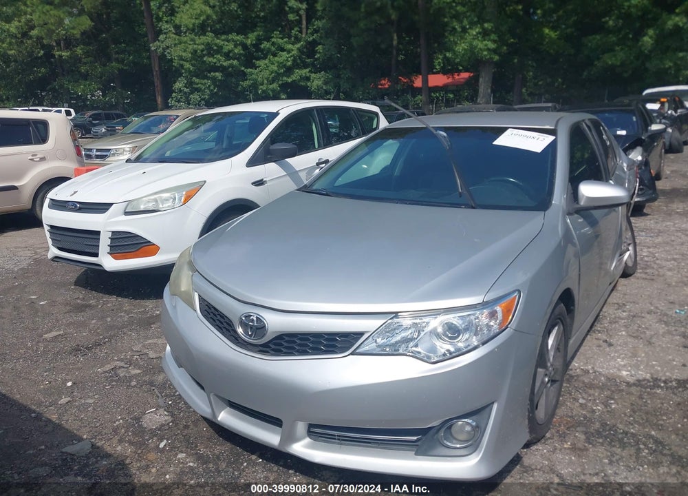 2013 TOYOTA CAMRY SE VIN: 4T1BF1FK8DU246696
