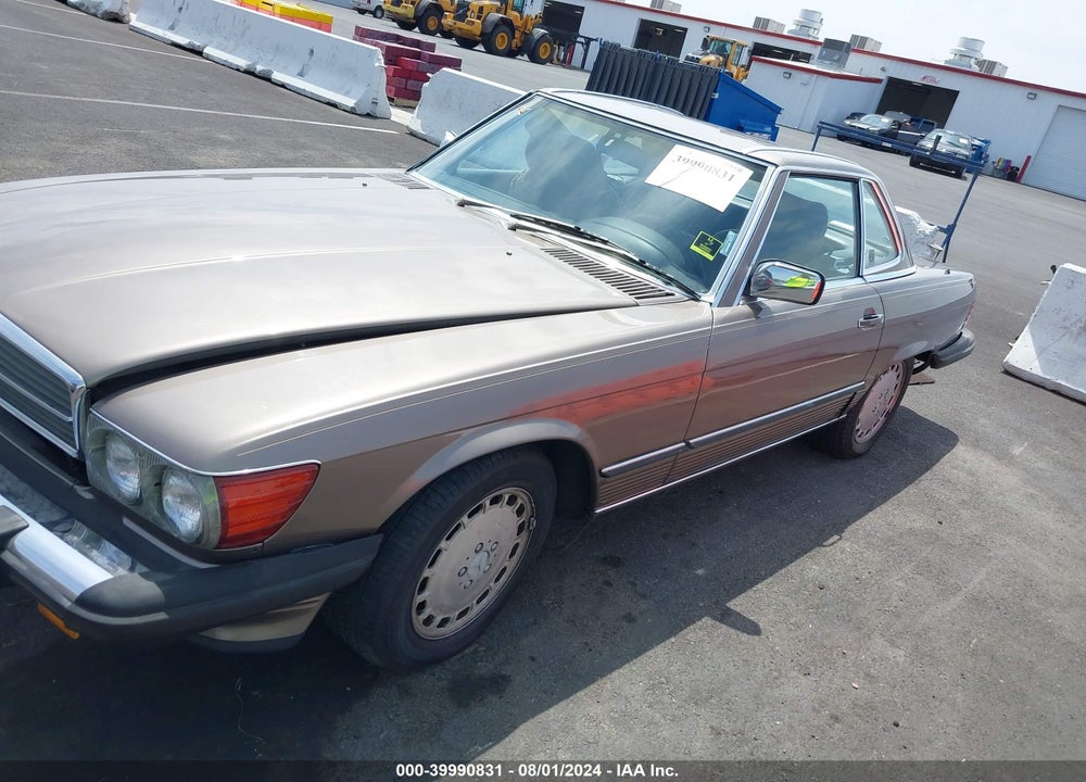 1989 MERCEDES-BENZ 560 SL VIN: WDBBA48D3KA103901