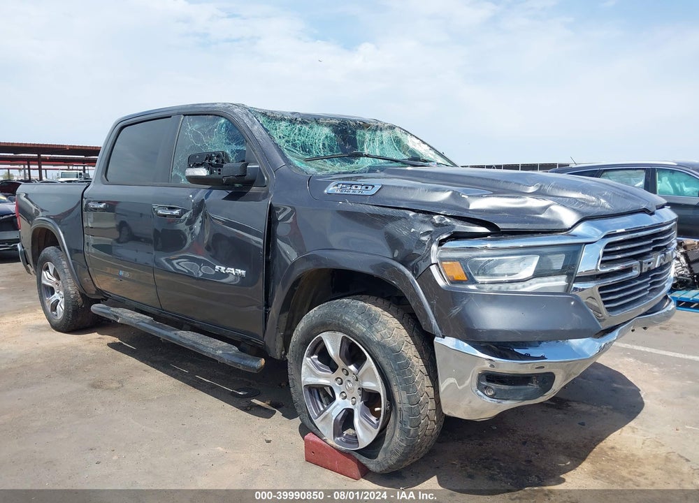 2019 RAM 1500 LAIE  4X4 5'7 BOX VIN: 1C6SRFJT4KN513209