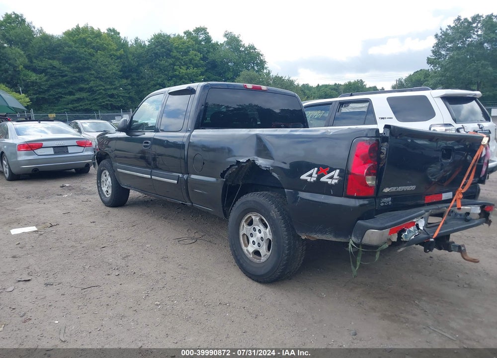 2004 CHEVROLET SILVERADO 1500 LS VIN: 2GCEK19T441309743