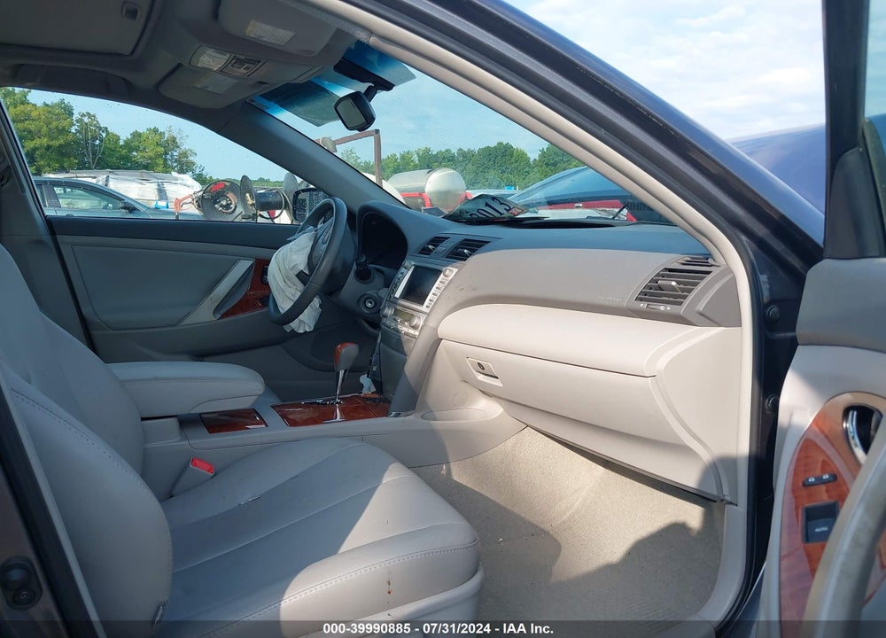 2011 TOYOTA CAMRY XLE VIN: 4T1BF3EK2BU231721