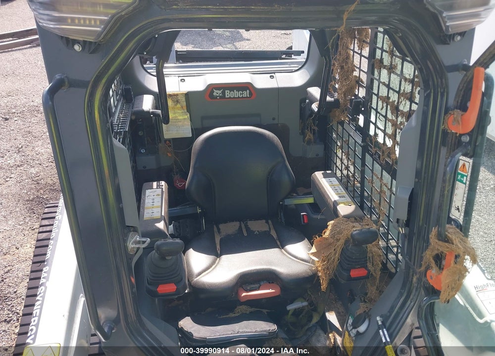 2023 BOBCAT T76 VIN: B4CE26108
