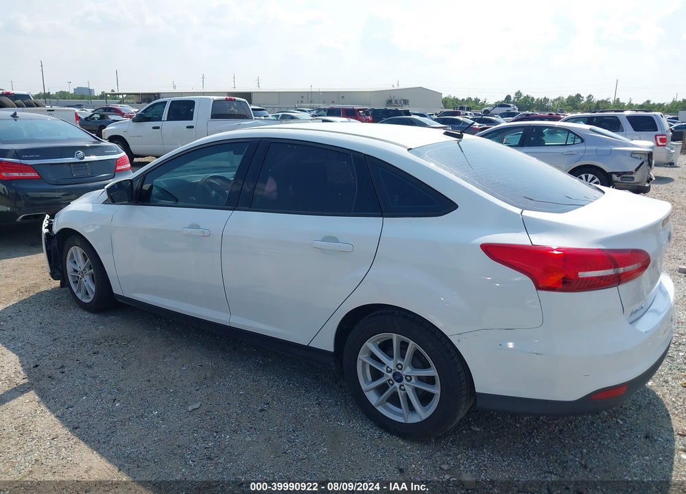 2018 FORD FOCUS SE VIN: 1FADP3F29JL262130