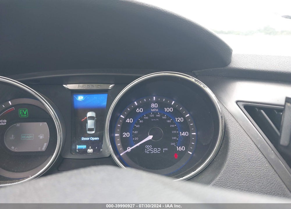 2014 HYUNDAI SONATA HYBRID VIN: KMHEC4A43EA109670