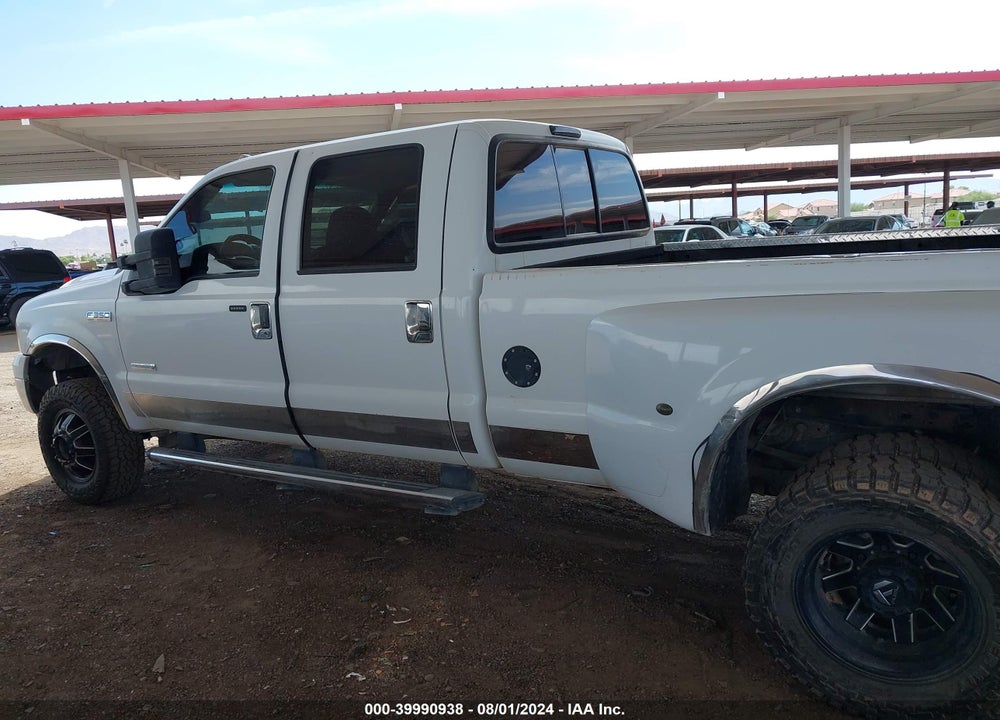 2005 FORD F-350 LARIAT/XL/XLT VIN: 1FTWW33P95EC99825