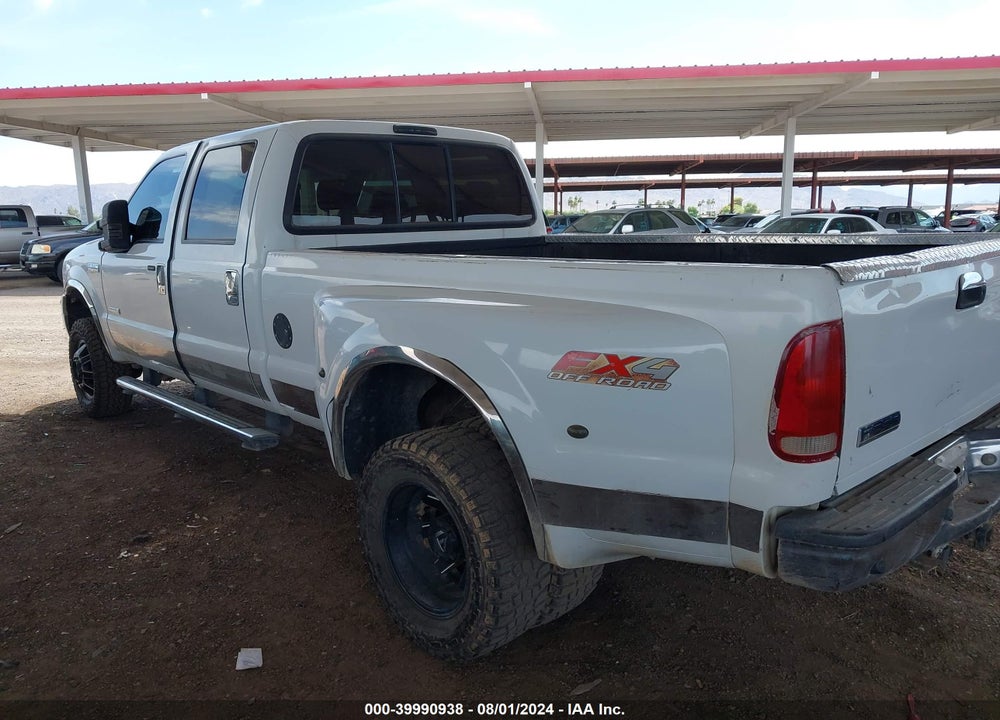 2005 FORD F-350 LARIAT/XL/XLT VIN: 1FTWW33P95EC99825