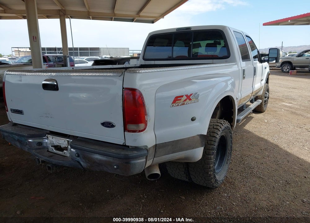2005 FORD F-350 LARIAT/XL/XLT VIN: 1FTWW33P95EC99825