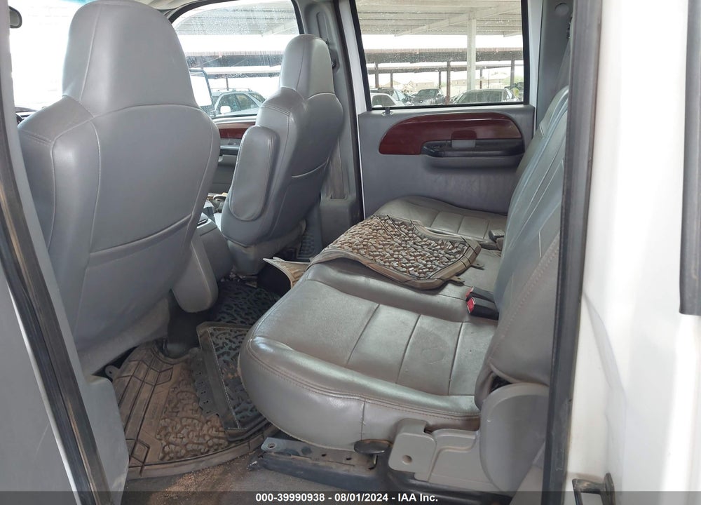 2005 FORD F-350 LARIAT/XL/XLT VIN: 1FTWW33P95EC99825