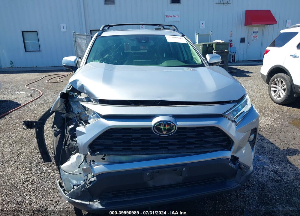 2019 TOYOTA RAV4 XLE PREMIUM VIN: JTMA1RFV7KD513606