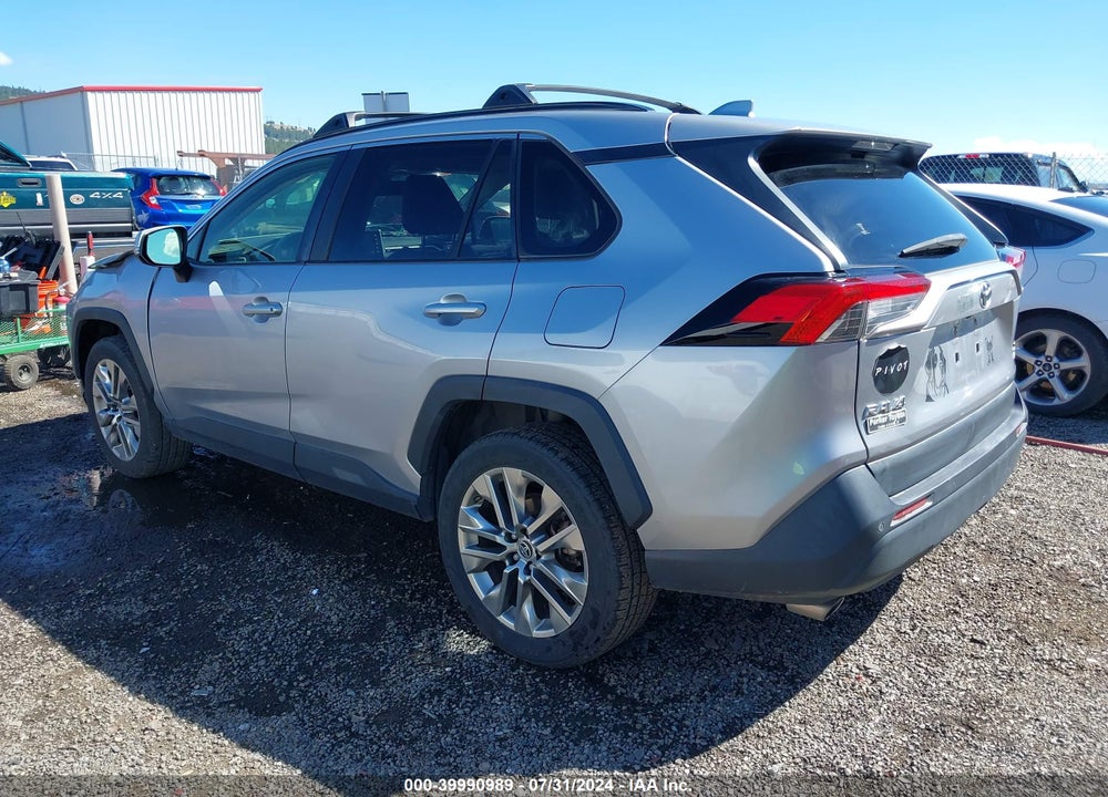 2019 TOYOTA RAV4 XLE PREMIUM VIN: JTMA1RFV7KD513606