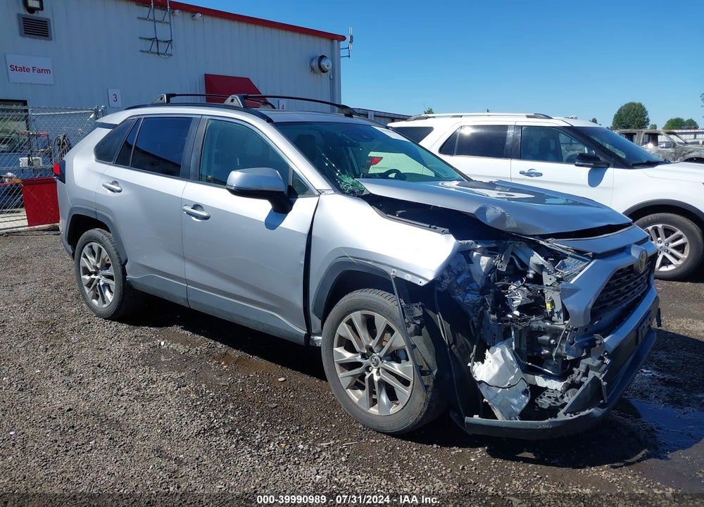 2019 TOYOTA RAV4 XLE PREMIUM VIN: JTMA1RFV7KD513606