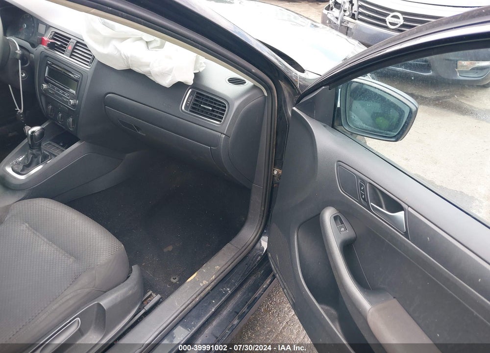 2012 VOLKSWAGEN JETTA 2.0L S VIN: 3VW2K7AJ2CM424782
