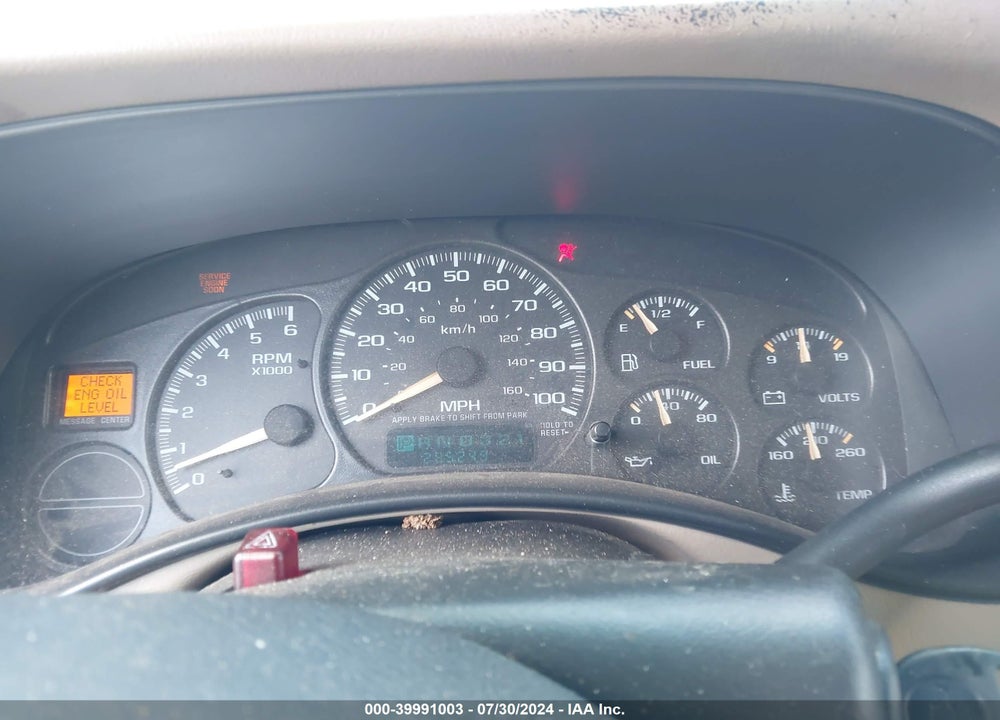 2002 CHEVROLET TAHOE LS VIN: 1GNEC13Z52R154397